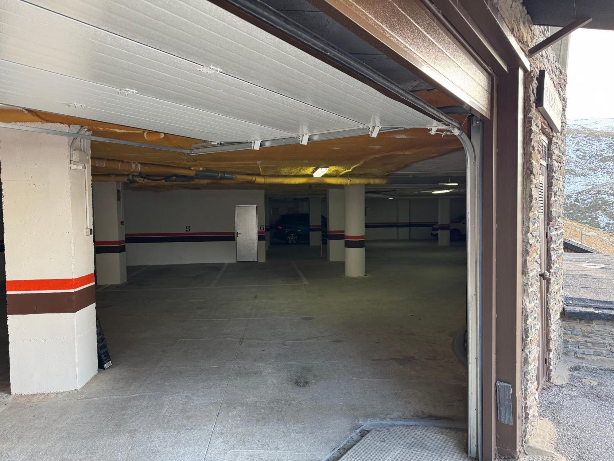 Miramar Elite Ski Con Parking 塞拉内华达 外观 照片